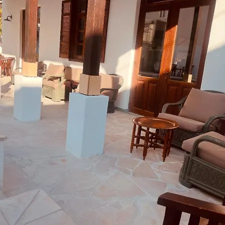 The Colonial 5* Larnaca